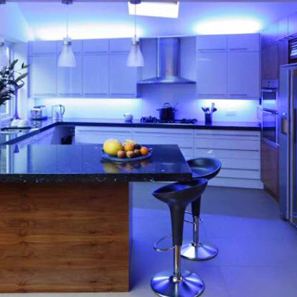 самолеплива ргб лента 5м samolepliva rgb lenta 5m
